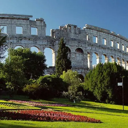 בית נופש Vacation Bokan *