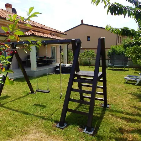 Casa de Férias Vacation Bokan *