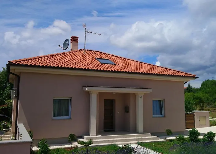 Vacation Bokan Holiday home Pula