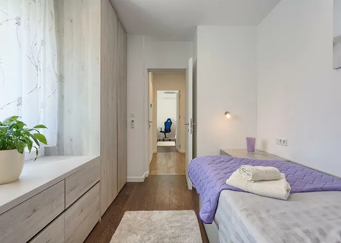 Vacation Bokan Vakantiehuis *