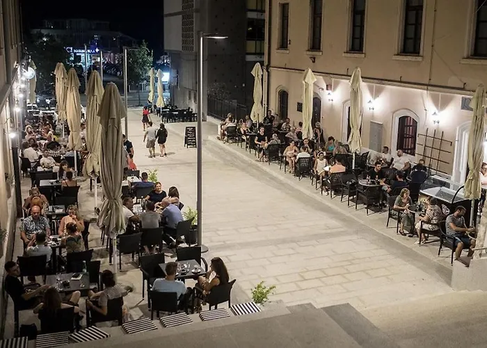 Vacation Bokan بولا